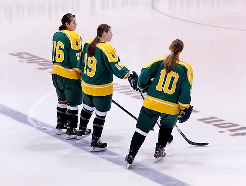 Photo By: Shelley M. Szwast Jamie Lee Rattray (Clarkson - 26), Carly Mercer (Clarkson - 19), and Brittany Styner (Clarkson - 10). (Shelley M. Szwast)