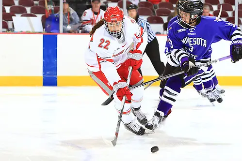 Maddy Field of Ohio State plays against Minnesota State Maddy Field of Ohio State plays against Minnesota State (www.BigTenPhoto.com / Walt Middleton Photography 2011)