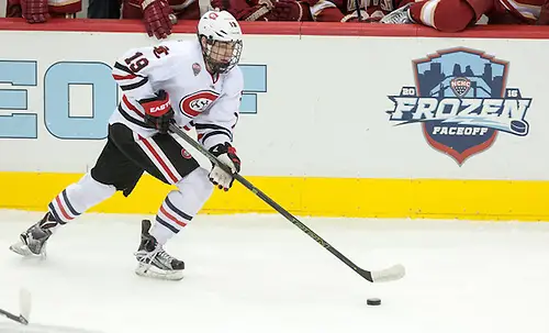 Photo By: Bradley K. Olson Mikey Eyssimont (SCSU-19) 16 March 18 St. Cloud State University and Denver University National Collegiate Hockey Conference Tournament match-up at the Target Center in Minneapolis, Minnesota (Bradley K. Olson)