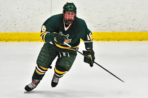 Photo By: Angelo Lisuzzo 2015 Oswego - Hobart - #16 Alex Botten put together three assists; Copyright 2015 Angelo Lisuzzo (Angelo Lisuzzo)