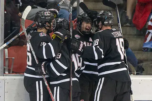 Photo By: Jim Rosvold 9 Jan 16: The St. Cloud State University Huskies host the University of Nebraska-Omaha Mavericks in a NCHC matchup at the Herb Brooks National Hockey Center in St. Cloud, MN. (Jim Rosvold)