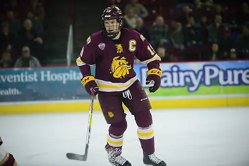 Dominic Toninato of Minnesota-Duluth Minnesota-Duluth at Denver at Magness Arena, Dec. 10, 2016. (Candace Horgan)