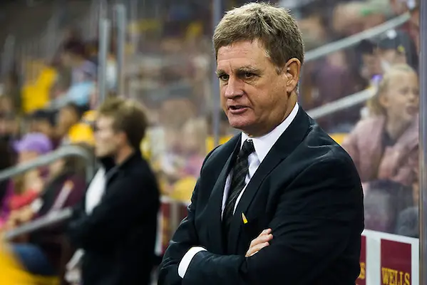 Photo By: Jim Rosvold/USCHO.com 01 Oct 16: Mel Pearson (Michigan Tech - Head Coach). The University of Minnesota Duluth Bulldogs host the Michigan Technological University Huskies in a non-conference matchup at Amsoil Arena in Duluth, MN. (Jim Rosvold/USCHO.com)