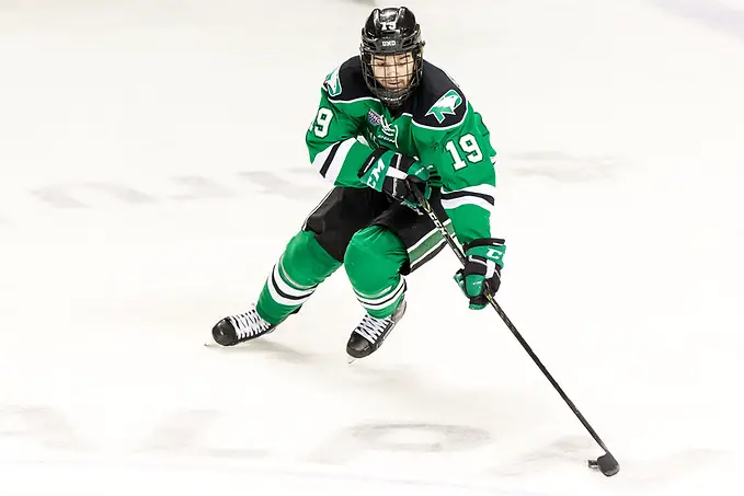 Photo By: Bradley K. Olson Shane Gersich (North Dakota-19) 2018 Jan. 27 The University of North Dakota hosts Denver University in a NCHC matchup at the Ralph Engelstad Arena in Grand Forks, ND (Bradley K. Olson)