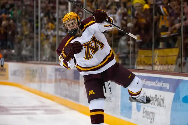 Photo By: Jim Rosvold/University of Minnesota 7 Oct 18: The University of Minnesota Golden Gophers host the University of Minnesota Duluth Bulldogs in a non-conference matchup at 3M Arena at Mariucci in Minneapolis, MN. (Jim Rosvold/University of Minnesota)