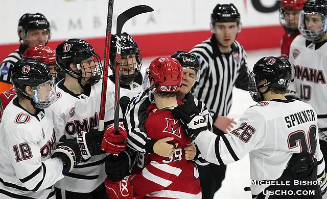 Photo By: Michelle Bishop Omaha beat Miami 6-3 Saturday night at Baxter Arena. (Photo by Michelle Bishop) (Michelle Bishop)