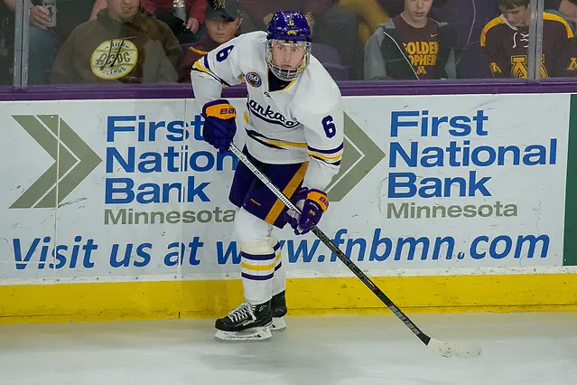 Photo By: Jim Rosvold 3 Nov 18: The Minnesota State University Mavericks host the University of Minnesota Golden Gophers in a non-conference matchup at Verizon Wireless Center in Mankato, MN. (Jim Rosvold)