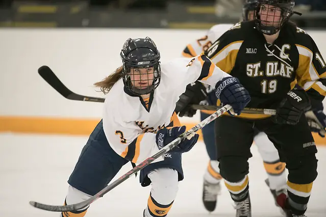 Elizabeth Bauer of Wisconsin-Eau Claire Elizabeth Bauer of Wisconsin-Eau Claire (Shane Opatz Shane Opatz, UWEC Photo/Shane Opatz, UWEC Photo)