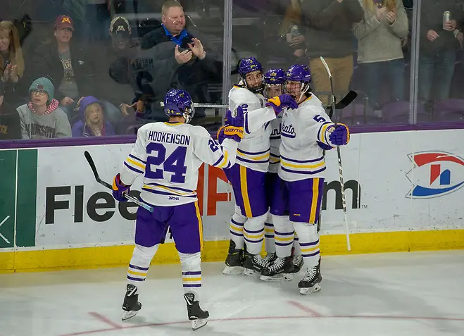 Photo By: Jim Rosvold 3 Nov 18: The Minnesota State University Mavericks host the University of Minnesota Golden Gophers in a non-conference matchup at Verizon Wireless Center in Mankato, MN. (Jim Rosvold)