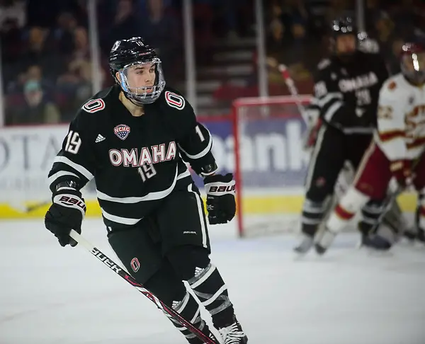 Tristan Keck of Omaha. Tristan Keck of Omaha. Omaha vs. Denver, Magness Arena, Denver, Jan. 19, 2018. (Candace Horgan)