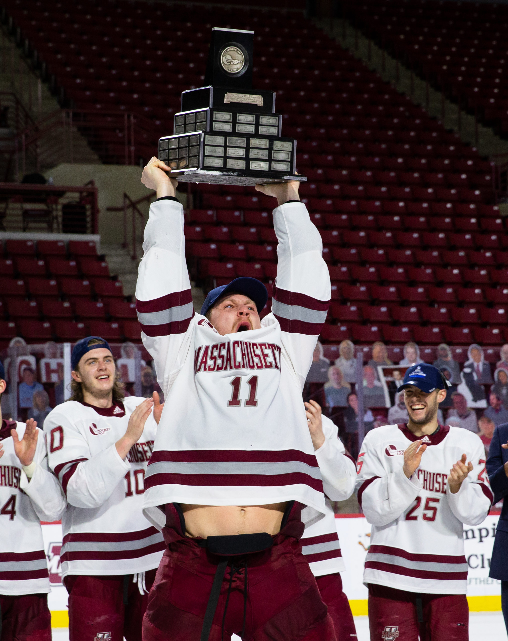 3 UMass players who were ruled out for Thursday's Frozen ...